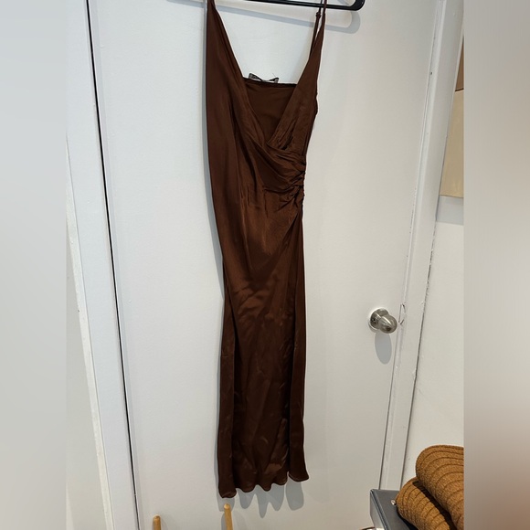 Zara brown satin slip dress, size xs. - Picture 3 of 4